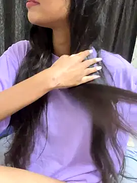 Snapshot of Desire_Zoya chatting on 09-24-25, 08:04 Desire Zoya online show from 09-24-25, 08:04