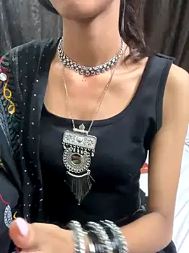 Snapshot of Desire_Zoya chatting on 09-23-25, 03:08 Desire Zoya online show from 09-23-25, 03:08
