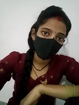 Sexey-Komal online show from 10-18-25, 06:37