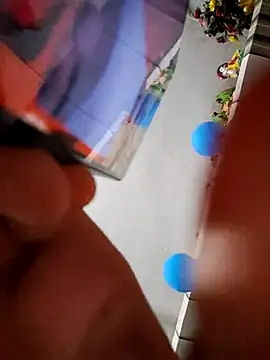 Anushka14321 online show from 11-02-25, 07:02