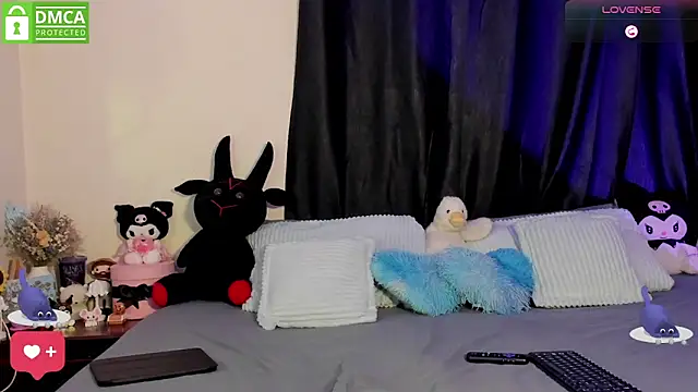 Bluedarkelf888 online show from 11-19-25, 09:59