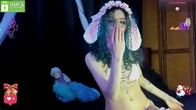 Bluedarkelf888 online show from 12-20-25, 12:46