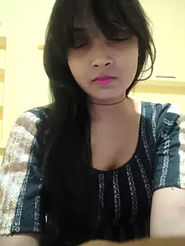 Snapshot of RAYI_Queen_2 chatting on 11-09-25, 08:46 RAYI Queen 2 online show from 11-09-25, 08:46