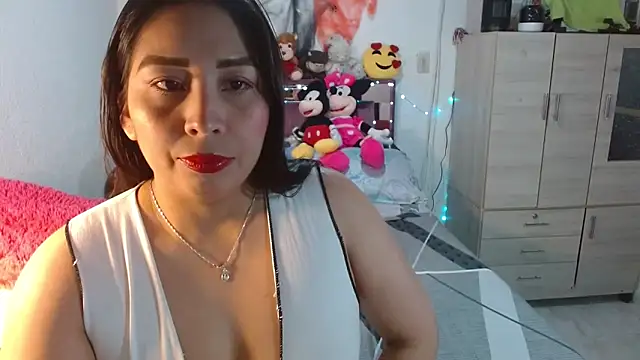 Mariajose202 online show from 10-31-25, 10:56