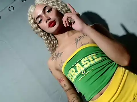 hugecockbabe online show from 03-04-26, 05:53