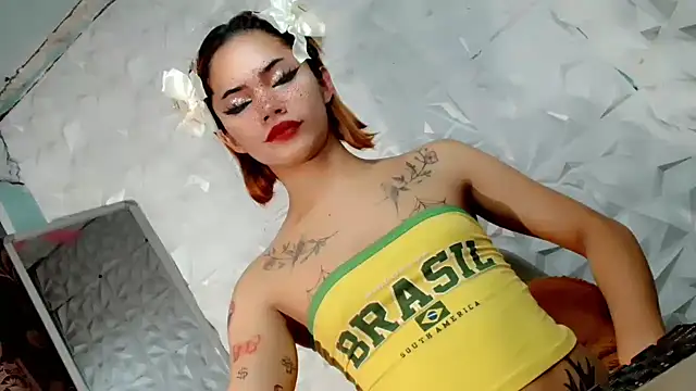 Snapshot of hugecockbabe chatting on 10-10-25, 08:37 hugecockbabe online show from 10-10-25, 08:37