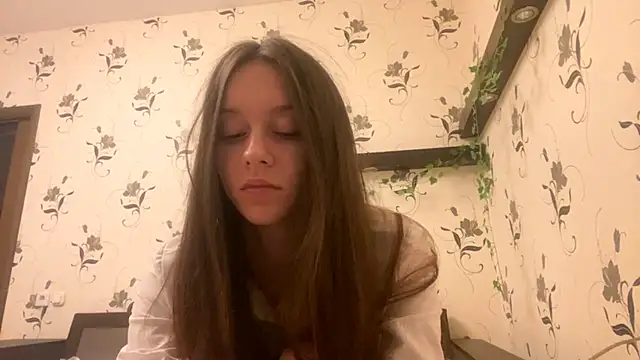 Snapshot of AshleyEady chatting on 09-22-25, 09:54 AshleyEady online show from 09-22-25, 09:54