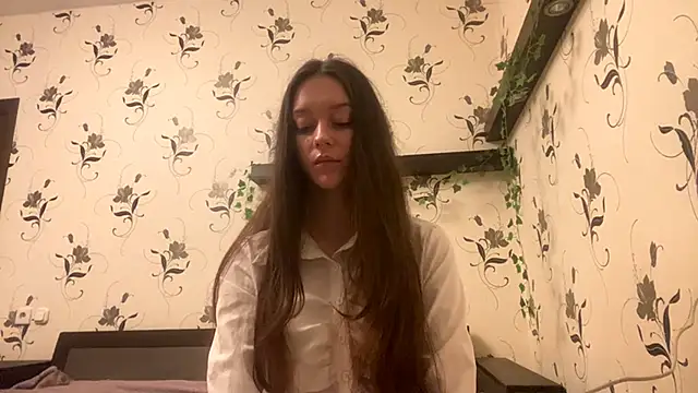 Snapshot of AshleyEady chatting on 09-25-25, 05:52 AshleyEady online show from 09-25-25, 05:52
