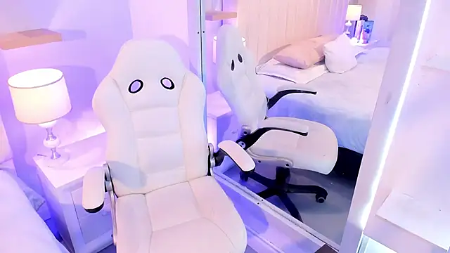 manyaa  online show from 02-20-26, 07:49