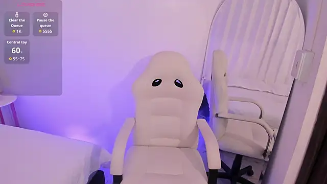 manyaa  online show from 04-21-26, 07:31