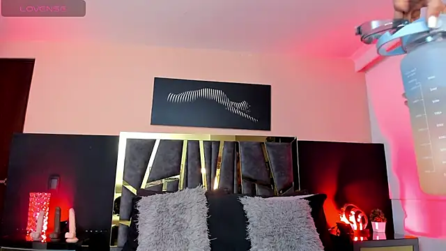 ScarletTorres online show from 10-05-25, 03:25