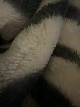 Simon-xx online show from 04-18-26, 01:52