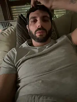 Simon-xx online show from 04-12-26, 11:57