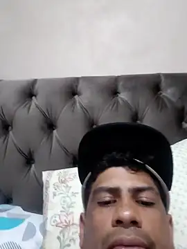 paulinhogostosinho online show from 10-29-25, 07:13