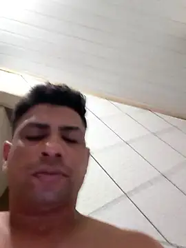 paulinhogostosinho online show from 01-12-26, 03:57