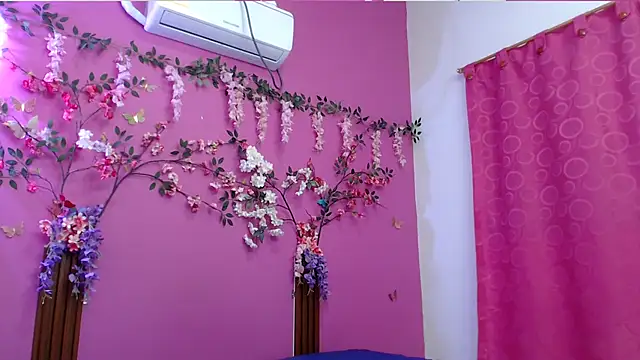 skinnybarbie022 online show from 02-25-26, 02:01