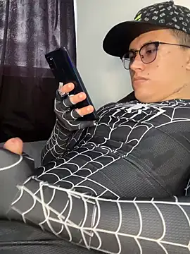 Kurtxxx22 online show from 12-16-25, 08:13