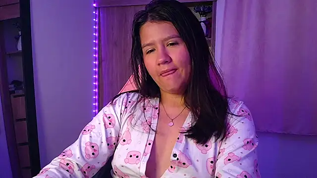 Oliviawatson1 online show from 02-21-26, 12:07