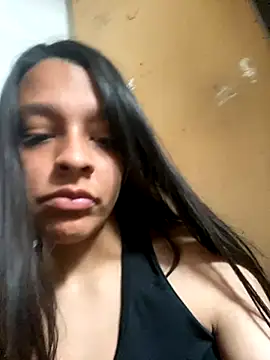 Snapshot of Evermorre chatting on 09-23-25, 06:26 Evermorre online show from 09-23-25, 06:26