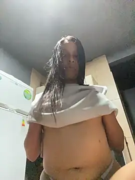 Snapshot of Evermorre chatting on 02-23-26, 02:35 Evermorre online show from 02-23-26, 02:35