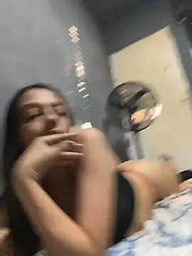 Snapshot of Evermorre chatting on 03-02-26, 10:33 Evermorre online show from 03-02-26, 10:33