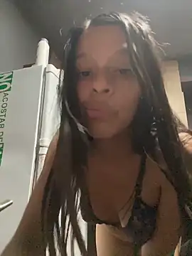 Snapshot of Evermorre chatting on 02-21-26, 07:05 Evermorre online show from 02-21-26, 07:05