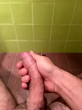 Snapshot of Pollon1994 chatting on 10-03-25, 03:57 Pollon1994 online show from 10-03-25, 03:57