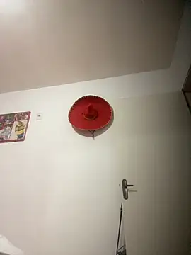 Alerquinasc online show from 10-28-25, 04:46