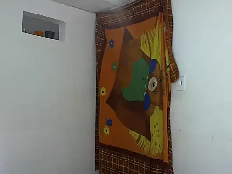 MeganAndMaxxh online show from 09-10-25, 01:37