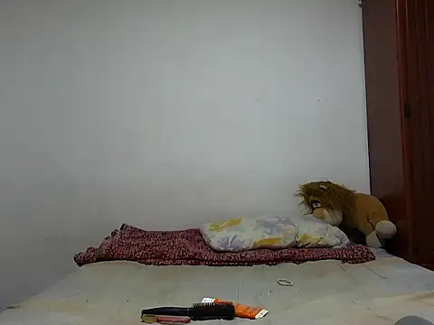 MeganAndMaxxh online show from 10-18-25, 03:30