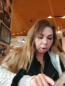 Snapshot of Alisasex@xh chatting on 02-03-25, 01:40 Alisasexxh online show from 02-03-25, 01:40