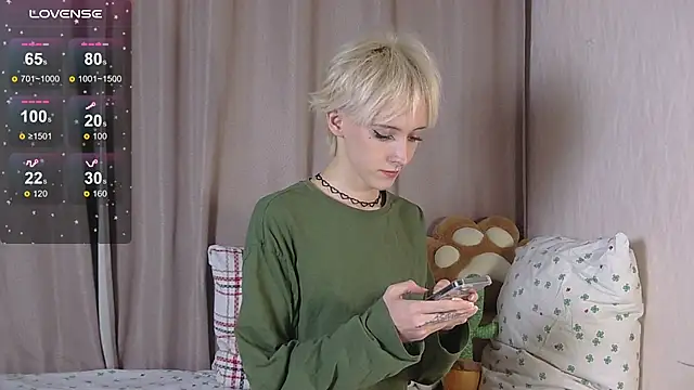 NextVibe  online show from 02-10-26, 07:02