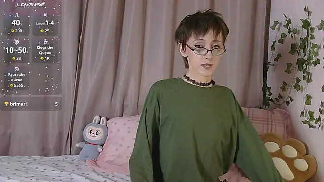 Snapshot of NextVibe_ chatting on 04-10-26, 05:42 NextVibe online show from 04-10-26, 05:42