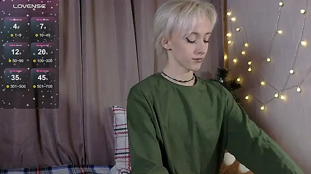 NextVibe  online show from 12-22-25, 06:30