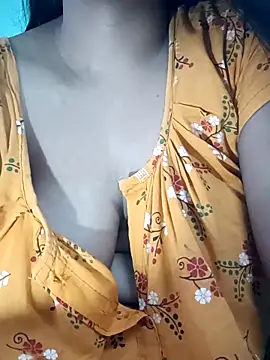 Snapshot of yoursexy_rumi chatting on 09-23-25, 07:59 yoursexy rumi online show from 09-23-25, 07:59