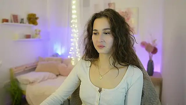 Annita Grey online show from 12-15-25, 07:41