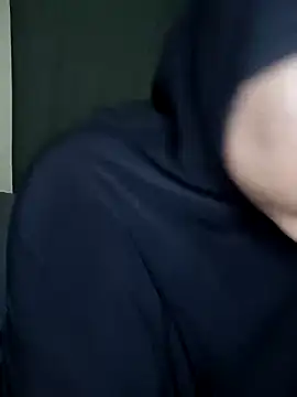 Snapshot of Sweetbxxx24 chatting on 02-27-26, 05:24 Sweetbxxx24 online show from 02-27-26, 05:24