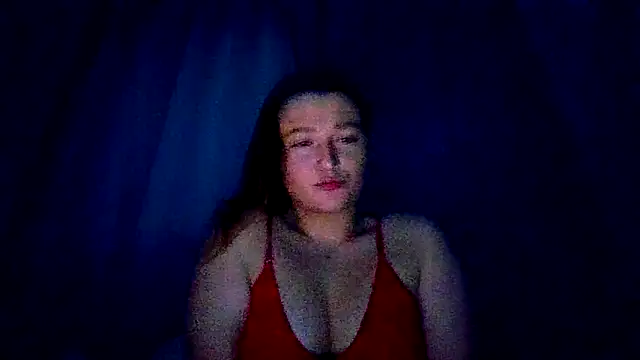 Snapshot of RUBY-ROSE-SWINGS chatting on 10-22-25, 08:30 RUBY-ROSE-SWINGS online show from 10-22-25, 08:30