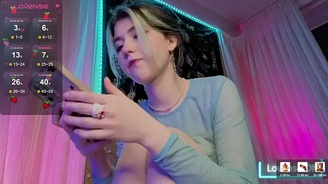 Snapshot of Miko_Meow chatting on 05-26-26, 05:55 Miko Meow online show from 05-26-26, 05:55