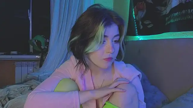 Snapshot of Miko_Meow chatting on 07-01-26, 10:21 Miko Meow online show from 07-01-26, 10:21