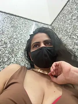 SashaPatel online show from 04-15-26, 02:28