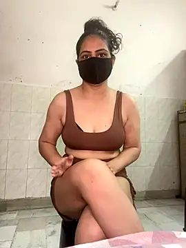 SashaPatel online show from 09-17-25, 03:52