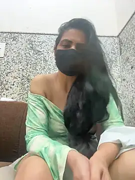 SashaPatel online show from 04-18-26, 02:41