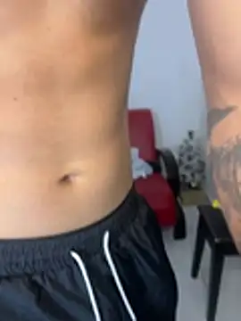 Alex mojica online show from 02-12-26, 06:13