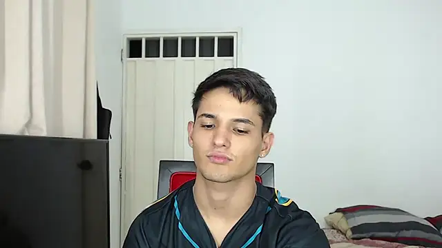 Alex mojica online show from 11-12-25, 05:11