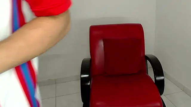 Alex mojica online show from 03-04-26, 06:10