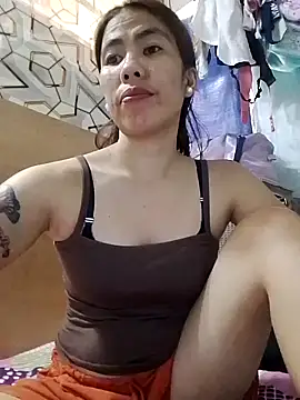 Snapshot of Deliciousgirl14 chatting on 10-27-25, 03:07 Deliciousgirl14 online show from 10-27-25, 03:07
