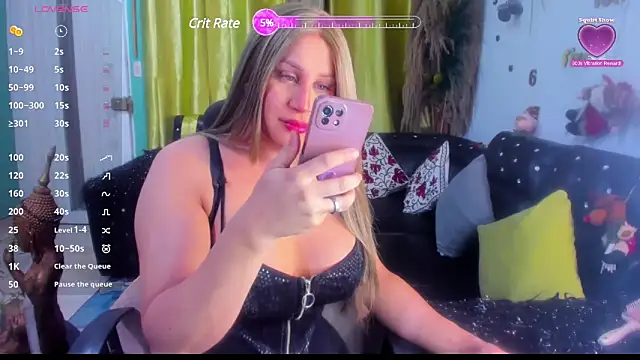 Snapshot of BarbieStyled chatting on 12-30-24, 01:15 BarbieStyled online show from 12-30-24, 01:15