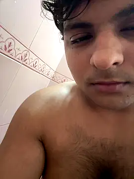 Snapshot of Kira_1413 chatting on 10-18-25, 11:01 Kira 1413 online show from 10-18-25, 11:01