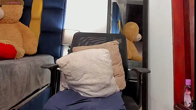 Snapshot of Evan_Storn chatting on 02-03-26, 09:58 Evan Storn online show from 02-03-26, 09:58